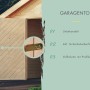Karibu Garage: Detailansicht Garagentor aus Holz mit Sicherheitsüberfalle und Profilbeschlägen.