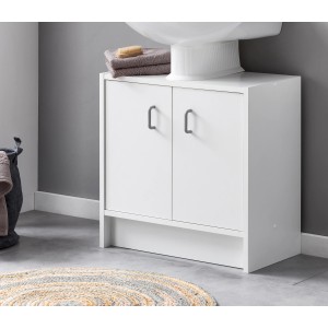 Weißer Badmobil Waschbeckenunterschrank (54 cm) mit zwei Türen und Handtüchern auf der Oberseite.