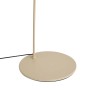 Detailaufnahme: Beige Bogenlampe Vinossa mit rundem Sockel, Teil der Innenleuchte.