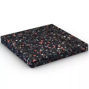 Karibu Unterlagepad, 8mm stark, Gummigranulat, 7x7cm, 48er Pack für Gartenhaus-Fundament.