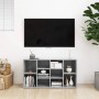 vidaXL Schuhbank Betongrau aus Holzwerkstoff mit 10 Fächern, als TV-Schrank genutzt, im Wohnzimmer.