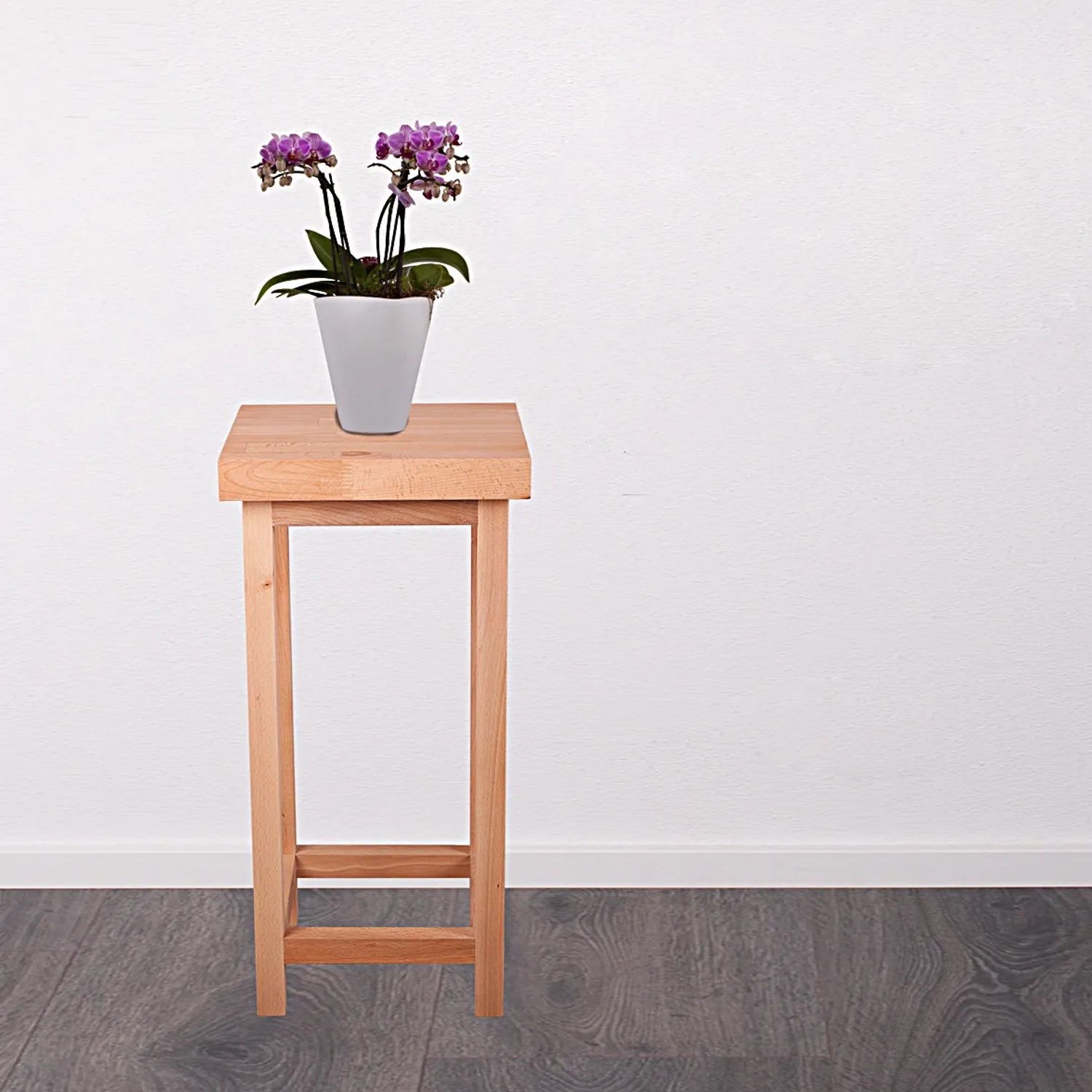 Blumenständer Marco 4 aus Eiche, 60x30x30 cm, mit Topfpflanze. Vielseitiger Pflanzenhocker für Innenräume.