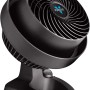 Schwarzer Vornado 530 Tischventilator für optimale Luftzirkulation im Raum.