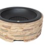 Westmann Feuerstelle in Steinoptik mit Abfanggitter für Garten & Terrasse.