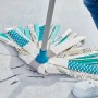 Leifheit Ersatzkopf Power Mop 3 in 1 im Einsatz, Reinigungsgerät für Fliesen und Steinböden.