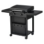 Schwarzer Enders Plancha-Grill Amaro 2 mit Haube und Ablagetischen. Gasgrill mit Edelstahl-Plancha.