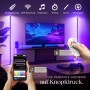 Schwarze Tectake LED Stehlampe Spectra mit Farbwechsel, gesteuert per App und Fernbedienung.