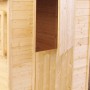 Detailansicht des unbehandelten Soulet Kinderspielhauses Garance aus Holz mit offener Tür.