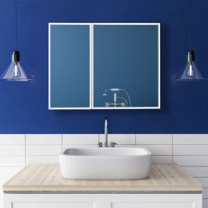 Weißer Relaxdays Spiegelschrank, 2-türig, mit höhenverstellbarem Innenfach im Badezimmer.