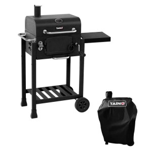 Taino Hero Holzkohlegrill Set: schwarzer Smoker mit klappbarem Seitentisch, Rädern und passender Schutzhaube.