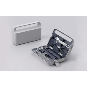 Hoto Akku Werkzeug-Set QWDGJ001 im Koffer, mit Schraubendreher, Hammer, Maßband, Schraubenschlüssel und Zange.