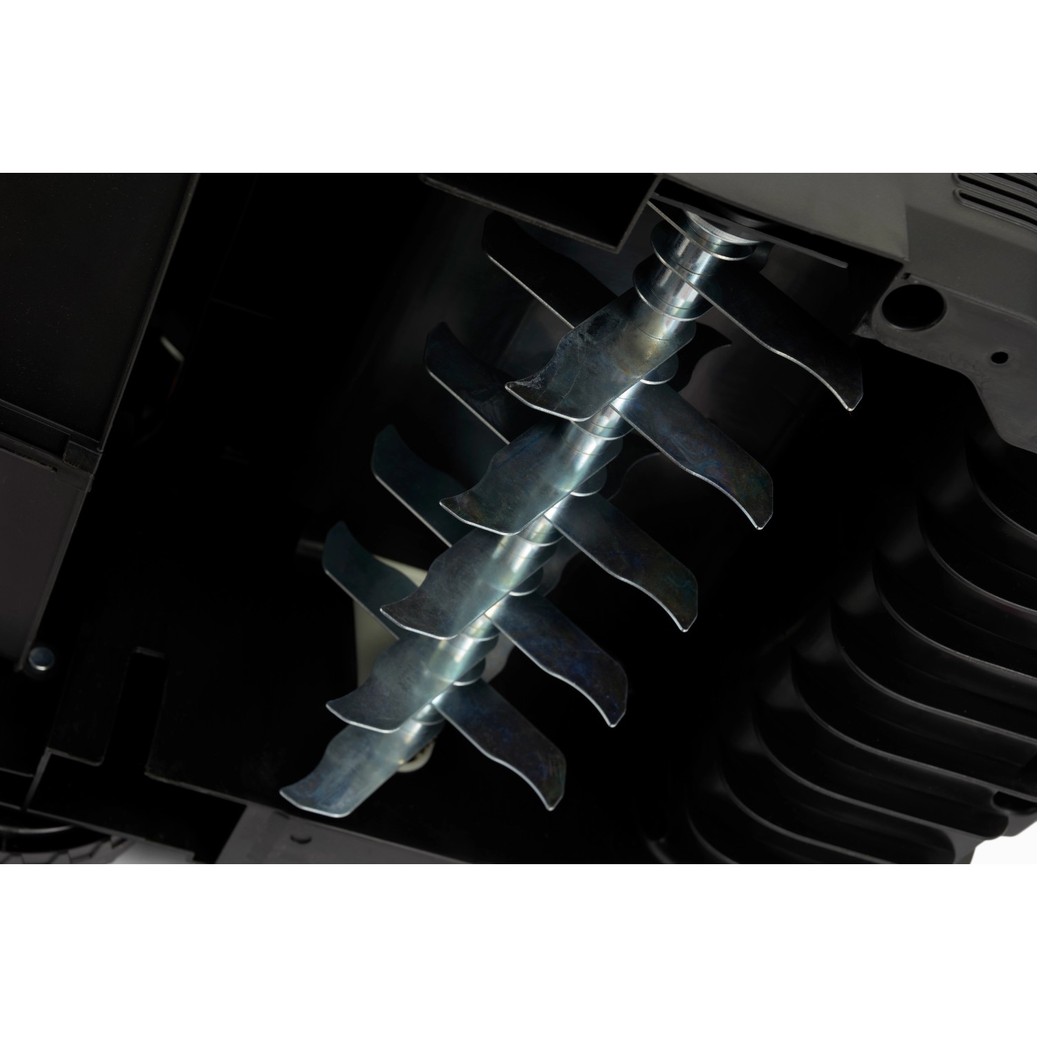 Messerwalze des Alpina Elektro-Vertikutierers ASC 1.5 E im Detail.