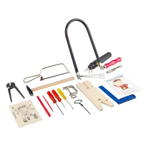 Pebaro Laubsäge-Set mit Werkzeug und Bohrmaschine, ideal für kreatives Werken.