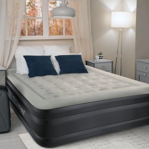 ML-Design Luftmatratze für 2 Personen, selbstaufblasend, grau, mit Kissen und Bettwäsche im Schlafzimmer.