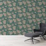 A.S. Création Vliestapete Blumen Grün-Gold mit floralem Muster im Wohnraum.