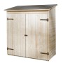 Weka Balkon- und Terrassenschrank mit Pultdach, naturbelassenem Holz und Doppeltür.