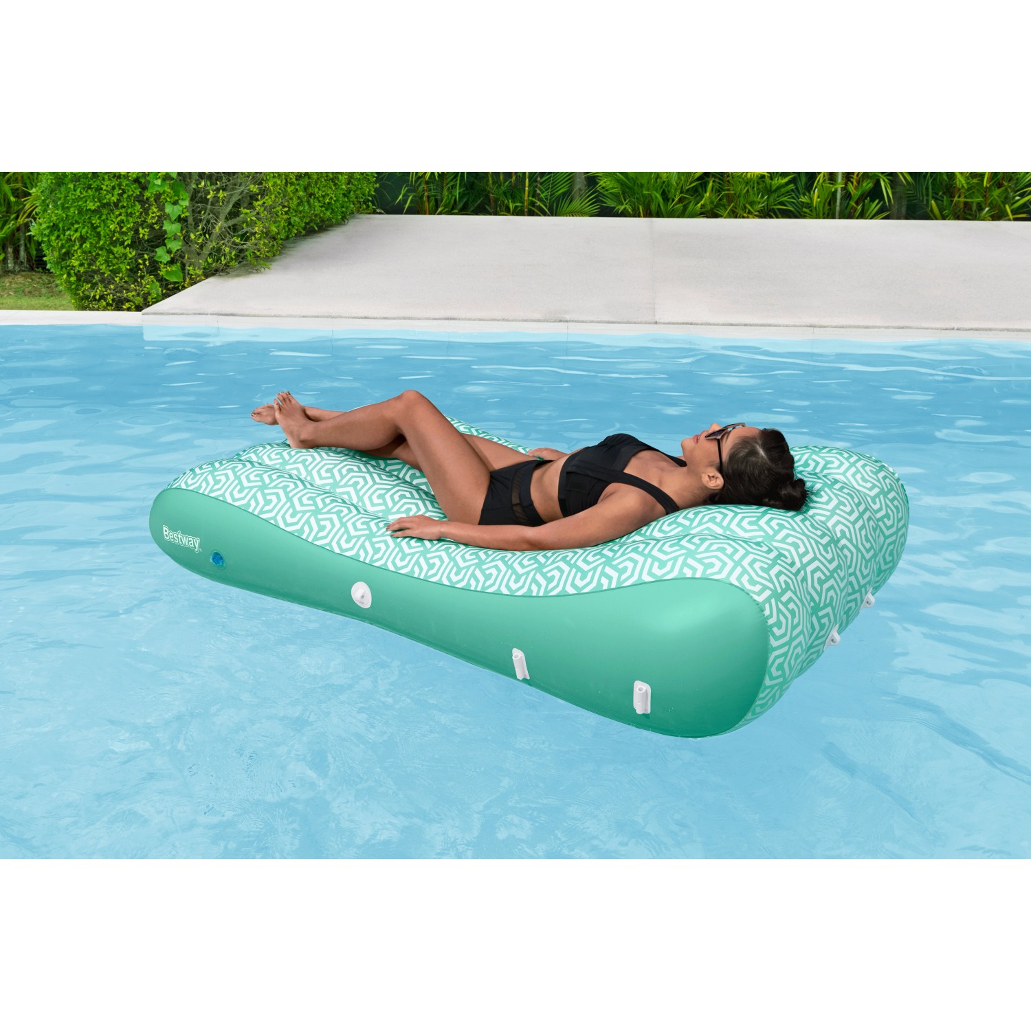 Bestway Luftmatratze für Pool Comfy Chill mit Sonnenschutzdach 178 x 102 cm kaufen bei OBI
