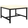 Fußhocker des vidaXL Garten-Lounge-Sets, schwarzes Poly Rattan mit cremeweißem Kissen.