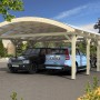 Skan Holz Doppelcarport Franken mit gebogenem Dach und zwei parkenden Autos.