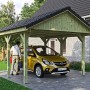 Satteldach-Carport Wallgau mit gelbem Auto und Mann. Holzkonstruktion mit Dachlattung.