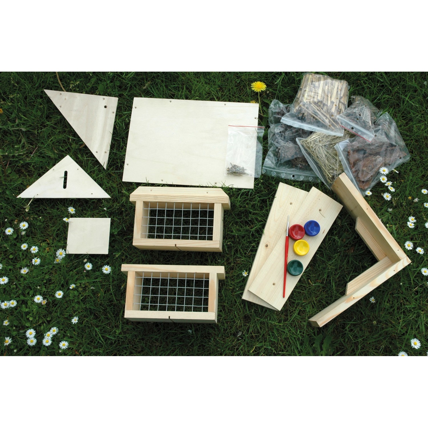 Dobar Insektenhotel Bastel-Set - Wildbienenhaus Zum Selberbauen Und Bemalen 34x12x45 Cm