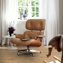 Egger NatureSense Laminat Eiche Nord 8mm im Wohnraum mit Sessel und Spielzeug.