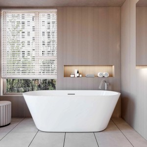 Freistehende, ovale AICA Badewanne (170x80cm) aus Acryl mit Überlauf und Zubehör.