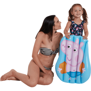 Happy People Peppa Pig Luftmatratze George mit Mutter und Kind. Blaue Kindermatratze mit Peppa Pig Motiv.