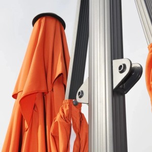 MCW Doppel-Ampelschirm T44 Terracotta, gefaltet, mit robustem Aluminiumgestell. Windstabil.