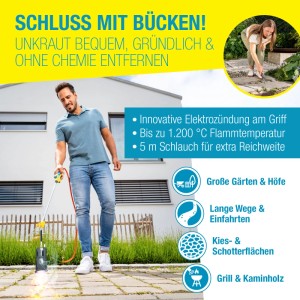 Mann nutzt Gloria Thermoflamm bio Professional E+ Turbo Unkrautbrenner mit Schlauch und Lanze zur Unkrautbeseitigung.