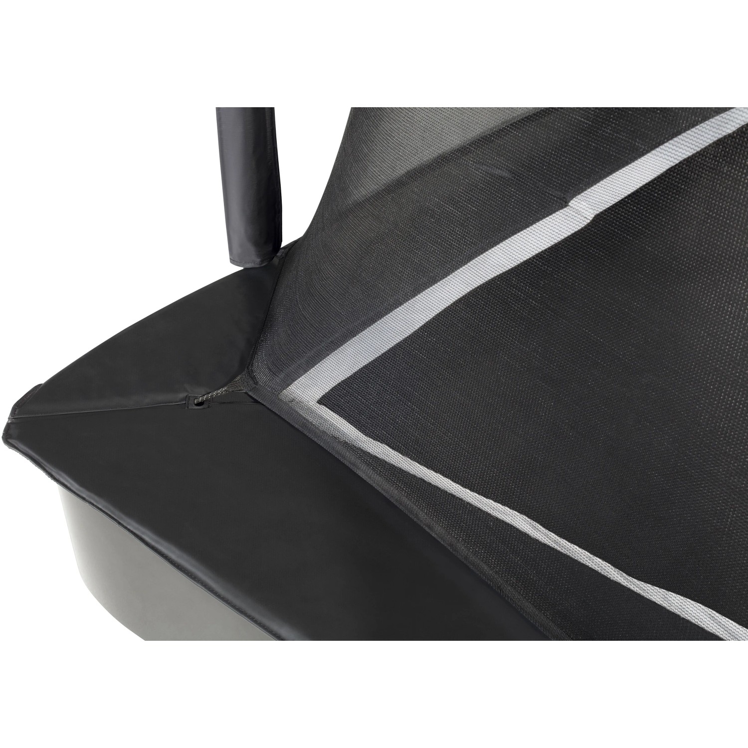 Detailaufnahme des schwarzen Salta Trampolin-Sicherheitsnetzes Ground (305x214 cm).