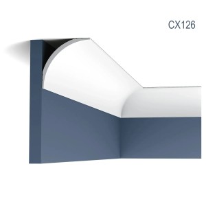 Weiße ORAC DECOR CX126 AXXENT Profilleiste als Zierelement an einer blauen Wand.