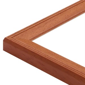 Detailansicht des klassischen Bilderrahmens H320 in Kirschbaum-Optik, 30x40 cm.