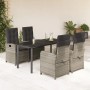 5-tlg. Garten-Essgruppe hellgrau mit Polyrattan-Stühlen und Tisch mit Glasplatte.