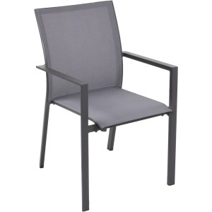 Gartenstuhl aus dem 7-teiligen Gartenmöbel-Set Rana in Anthrazit. Lounge-Gartenmöbel mit Armlehnen und grauem Textil.