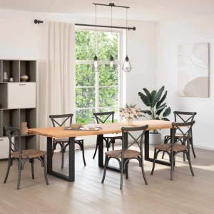 Schwarze vidaXL Esstischbeine in U-Form aus Stahl (3 Stk.) unter Holztisch mit Stühlen in Esszimmer.