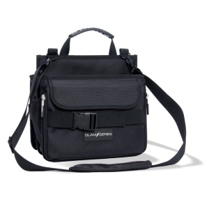 Schwarze Glamseries Glamcarrier Kosmetiktasche mit Griff, Schultergurt und Schnalle. Ideal für Styling-Tools & Visagisten.