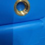 Blauer KMND 500L Trinkwasser Wassertank mit ¾ Zoll Messing-Innengewinde-Anschluss.
