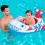 Bestway Kinder-Schlauchboot Lil' Navigator im Wasser mit Kind und Erwachsenem.