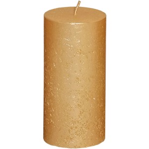 Cremefarbene Stumpenkerze Glanz-Nordic, Ø 58x120mm, für eine gemütliche Atmosphäre.