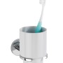 Wenko Zahnputzbecherhalter Isera, silber glänzend mit weißem Keramikbecher und Zahnbürste.