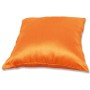 Orangefarbene Arsvita Kissenhülle Alessia, 60x60 cm, ohne Füllung. Dekokissen für Sofa und Bett.