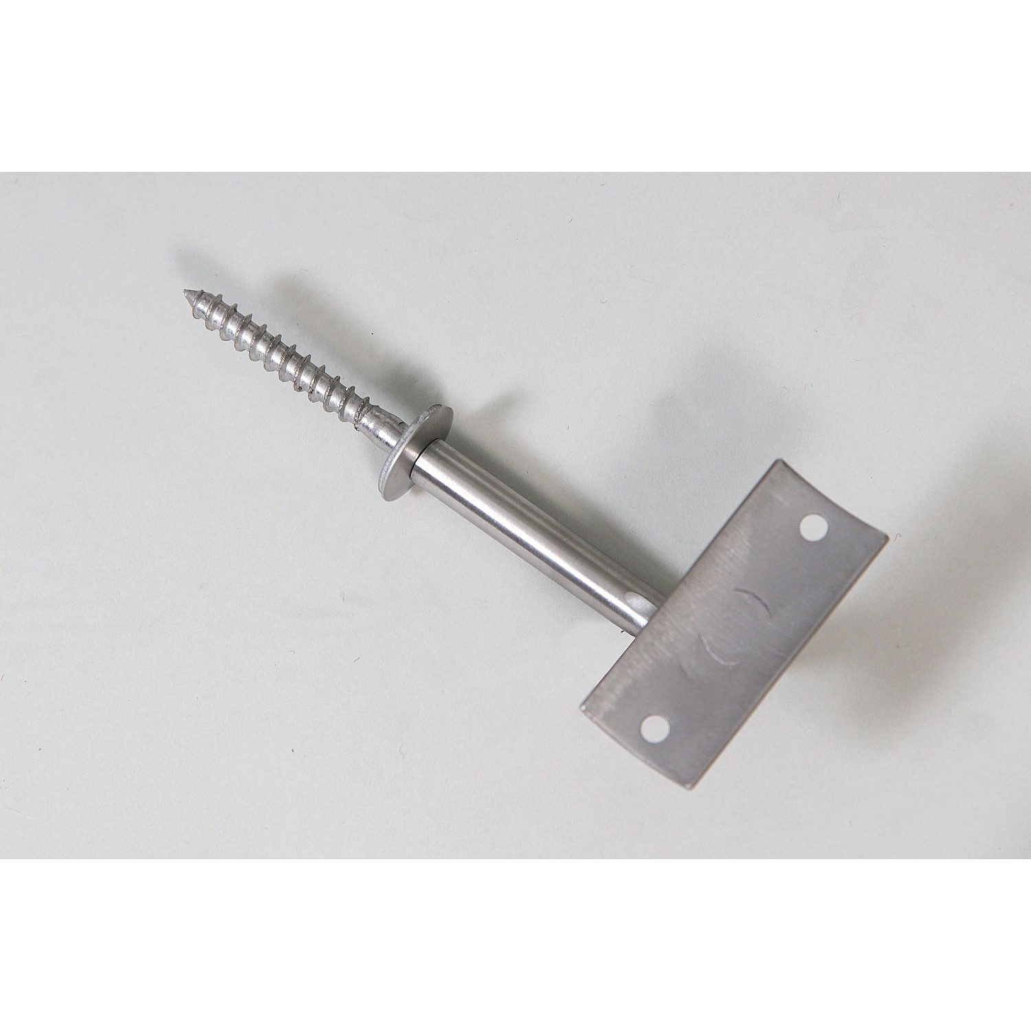 Handlaufschrauben-Set mit Halbschale aus Edelstahl V2A für die Handlaufmontage.