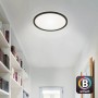 Schwarze Brilo WiFi LED Deckenleuchte Slim Smart im Flur, steuerbar per App.