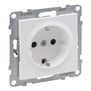 Legrand Seano Steckdose, ultraweiß, 16A, 250V, mit erhöhtem Berührungsschutz.