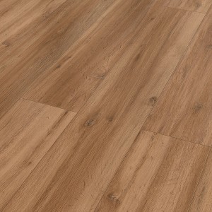 Wasserfestes Classen Laminat 8 mm in Eiche Natur Optik mit Fugen.