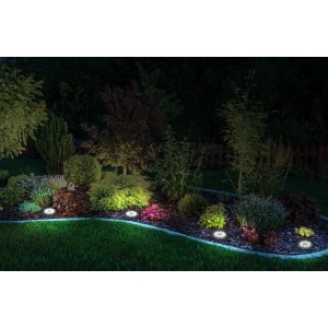 Näve LED Solar Erdspieße Kian, 6er Set, im Garten installiert, spenden warmweißes Licht.