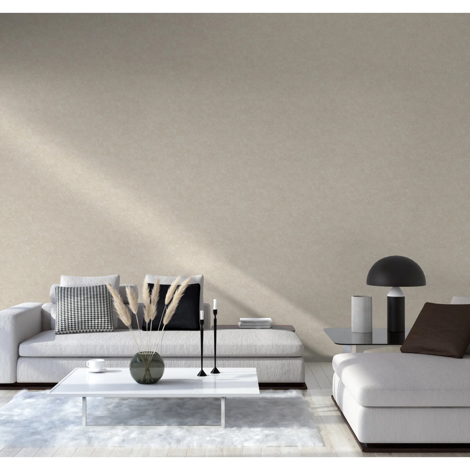Beige-goldene Uni-Vliestapete „Metropolitan Stories II“ von OBI, passend zu modernem Wohnambiente.