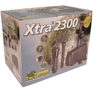 Verpackung der Ubbink Xtra 2300 Springbrunnenpumpe, 35W Teichpumpe mit Fontänenaufsätzen.