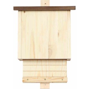 Siena Garden Fledermaushöhle Austin aus Holz, naturbelassen und braun, mit Kletterwand.